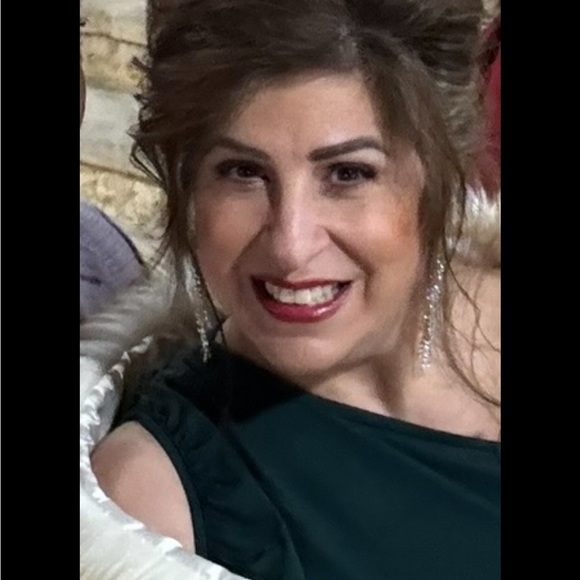 Meet your Posher, Laura - Picture 7 of 7